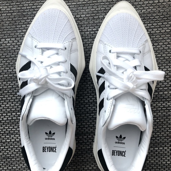 Beyoncé Adidas Superstar Sneakers - Picture 1 of 3